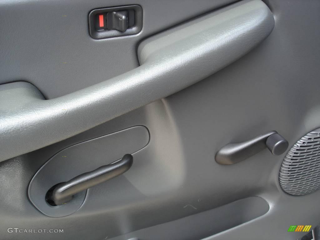 2003 Silverado 1500 LS Extended Cab 4x4 - Dark Gray Metallic / Medium Gray photo #21