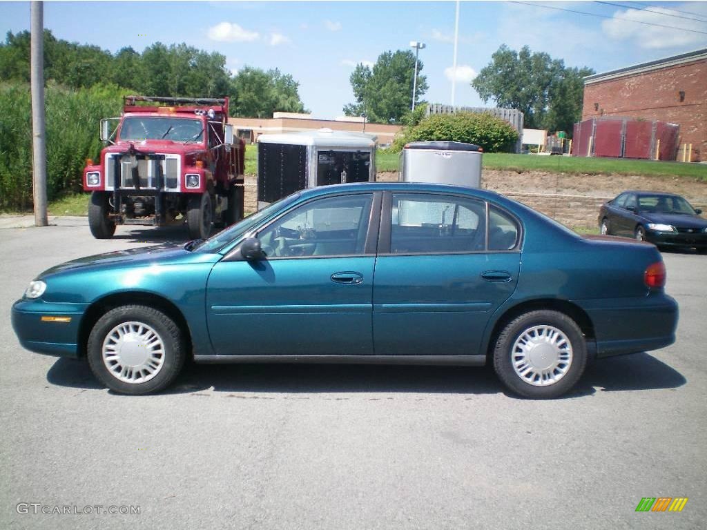 2003 Malibu Sedan - Dark Tropic Teal Metallic / Gray photo #2