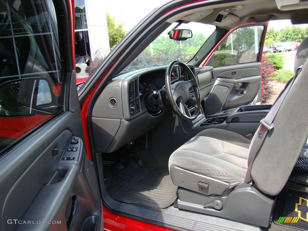 2004 Silverado 1500 LS Extended Cab - Victory Red / Dark Charcoal photo #8