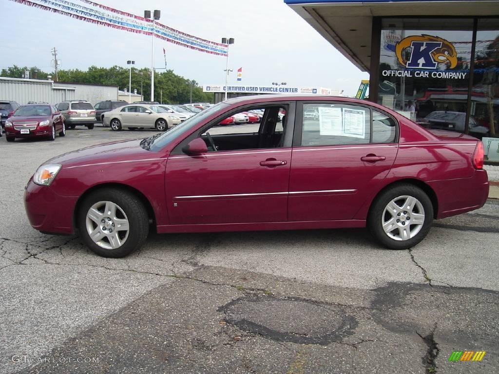 2006 Malibu LT Sedan - Sport Red Metallic / Ebony Black photo #2