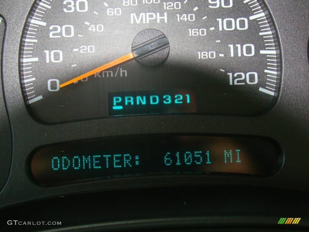 2004 Silverado 1500 LS Extended Cab - Victory Red / Dark Charcoal photo #17