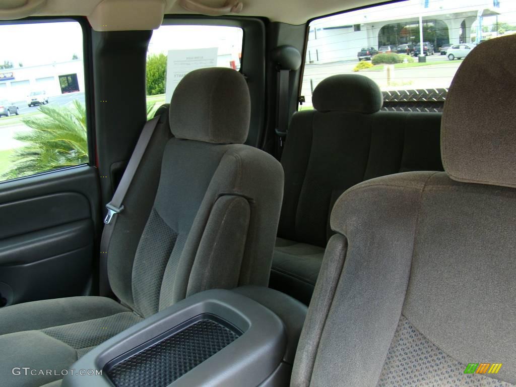 2004 Silverado 1500 LS Extended Cab - Victory Red / Dark Charcoal photo #29