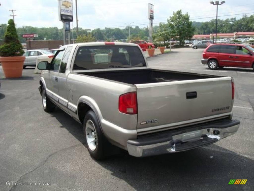 2002 S10 Extended Cab - Light Pewter Metallic / Graphite photo #5