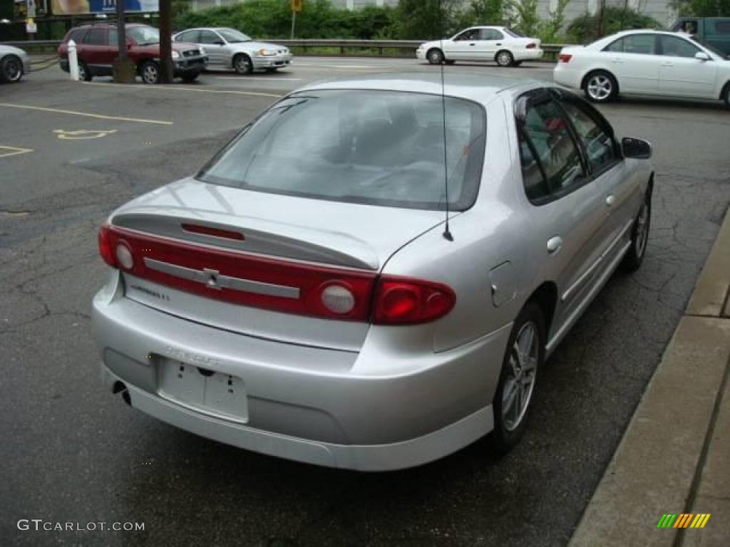 2004 Cavalier LS Sport Sedan - Ultra Silver Metallic / Graphite photo #4
