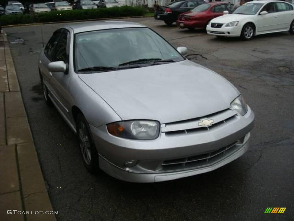 2004 Cavalier LS Sport Sedan - Ultra Silver Metallic / Graphite photo #5