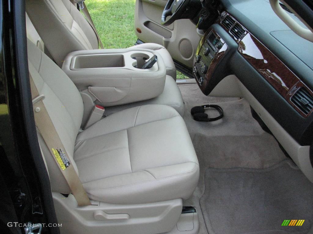 2007 Suburban 1500 LTZ 4x4 - Black / Light Cashmere/Ebony photo #13