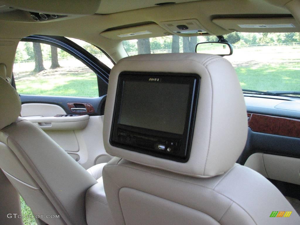 2007 Suburban 1500 LTZ 4x4 - Black / Light Cashmere/Ebony photo #14