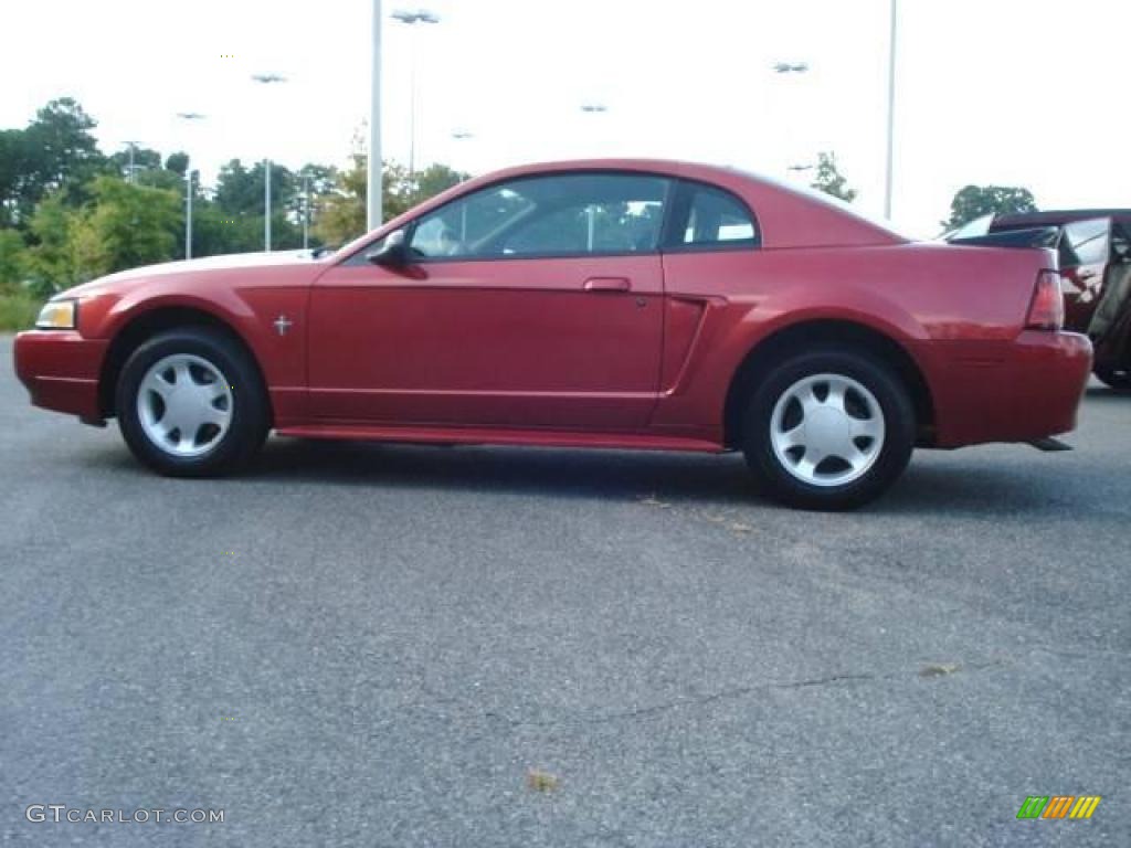 2000 Mustang V6 Coupe - Performance Red / Medium Graphite photo #3