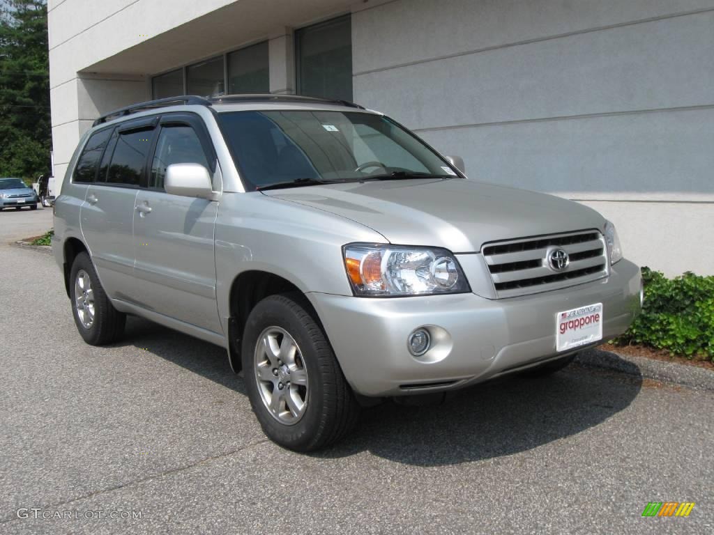 2004 Highlander V6 4WD - Millenium Silver Metallic / Ash photo #1