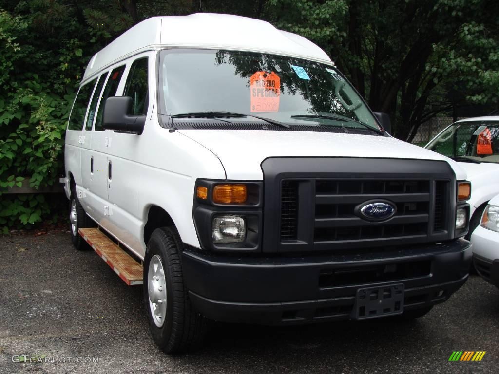 2008 E Series Van E250 Super Duty Passenger Conversion - Oxford White / Medium Flint photo #3