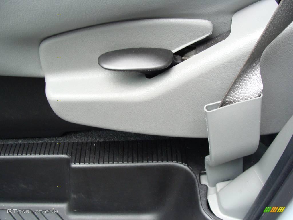 2008 E Series Van E250 Super Duty Passenger Conversion - Oxford White / Medium Flint photo #10