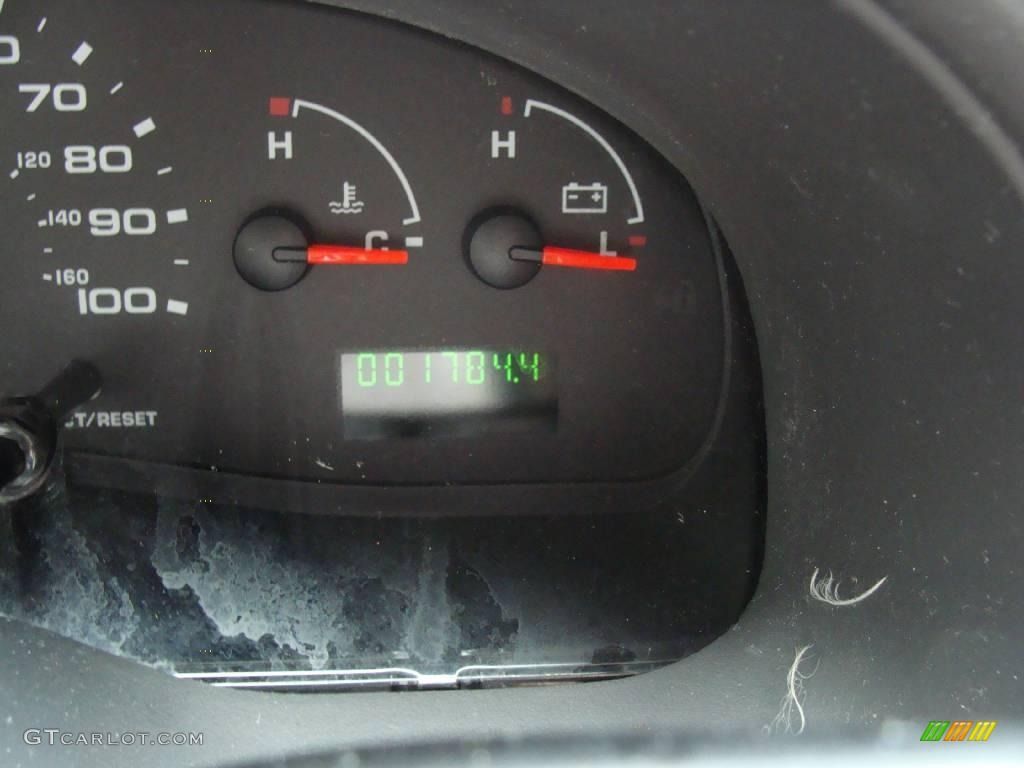 2008 E Series Van E250 Super Duty Passenger Conversion - Oxford White / Medium Flint photo #19