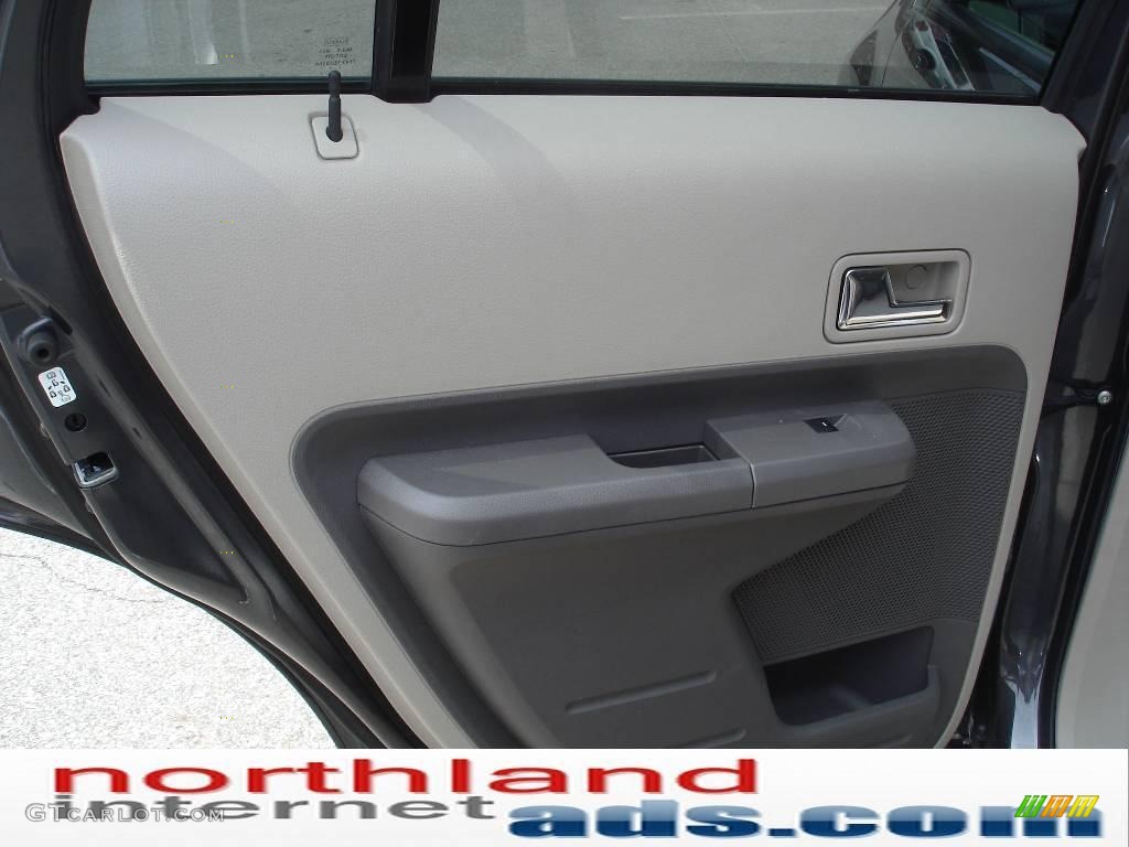 2007 Edge SE AWD - Carbon Metallic / Medium Light Stone photo #13