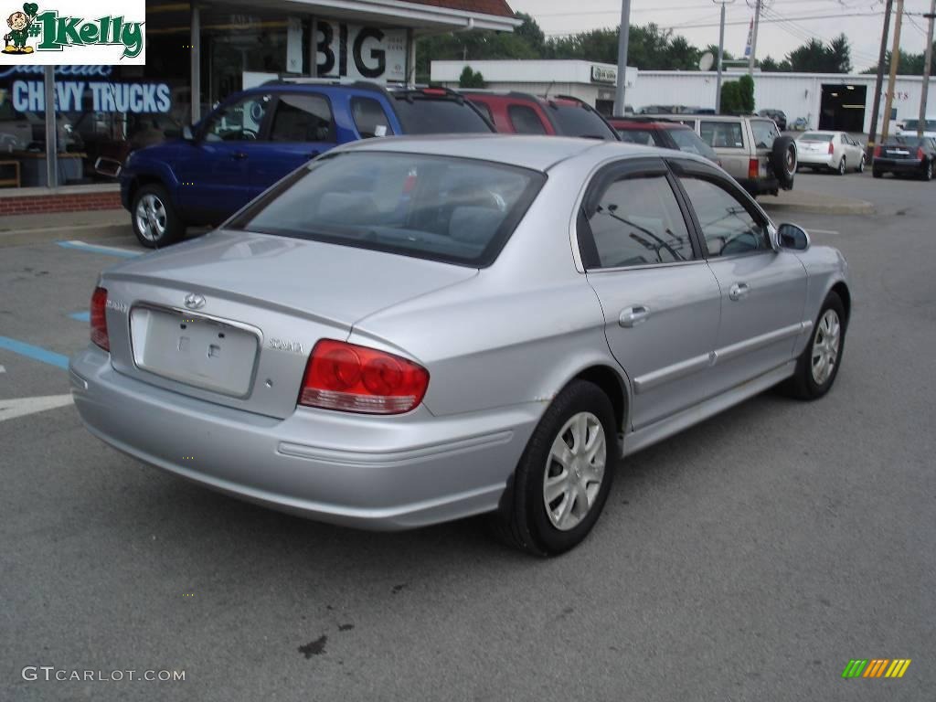 2002 Sonata  - Brilliant Silver / Black photo #2