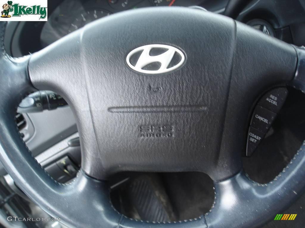 2002 Sonata  - Brilliant Silver / Black photo #19