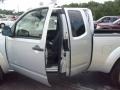 2007 Radiant Silver Nissan Frontier SE King Cab  photo #24