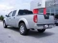 Radiant Silver - Frontier SE Crew Cab Photo No. 8