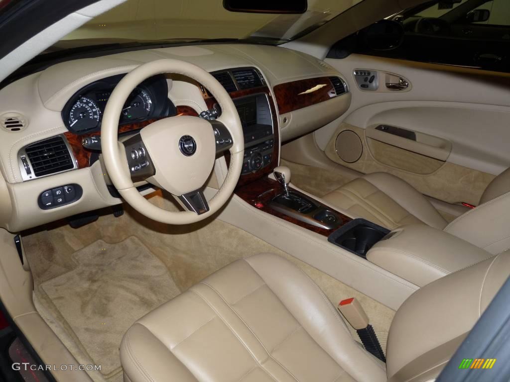 2007 XK XK8 Convertible - Radiance Red Metallic / Caramel photo #17