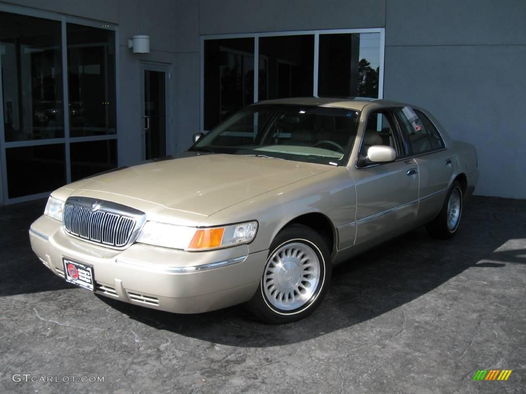 2000 Grand Marquis LS - Harvest Gold Metallic / Medium Parchment photo #2