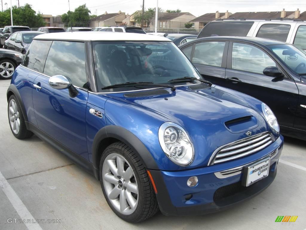 2006 Cooper S Hardtop - Hyper Blue Metallic / Space Gray/Panther Black photo #1