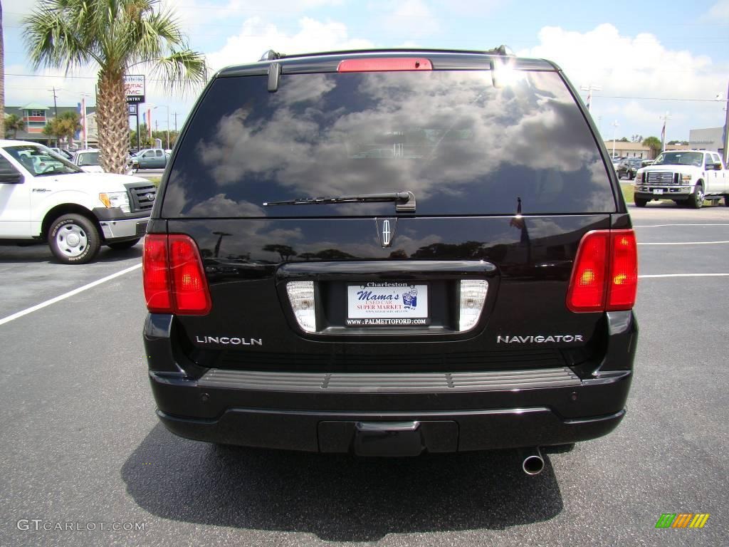 2006 Navigator Luxury 4x4 - Black / Dove Grey photo #7