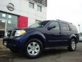 Majestic Blue Metallic - Pathfinder LE 4x4 Photo No. 4