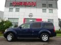 Majestic Blue Metallic - Pathfinder LE 4x4 Photo No. 5