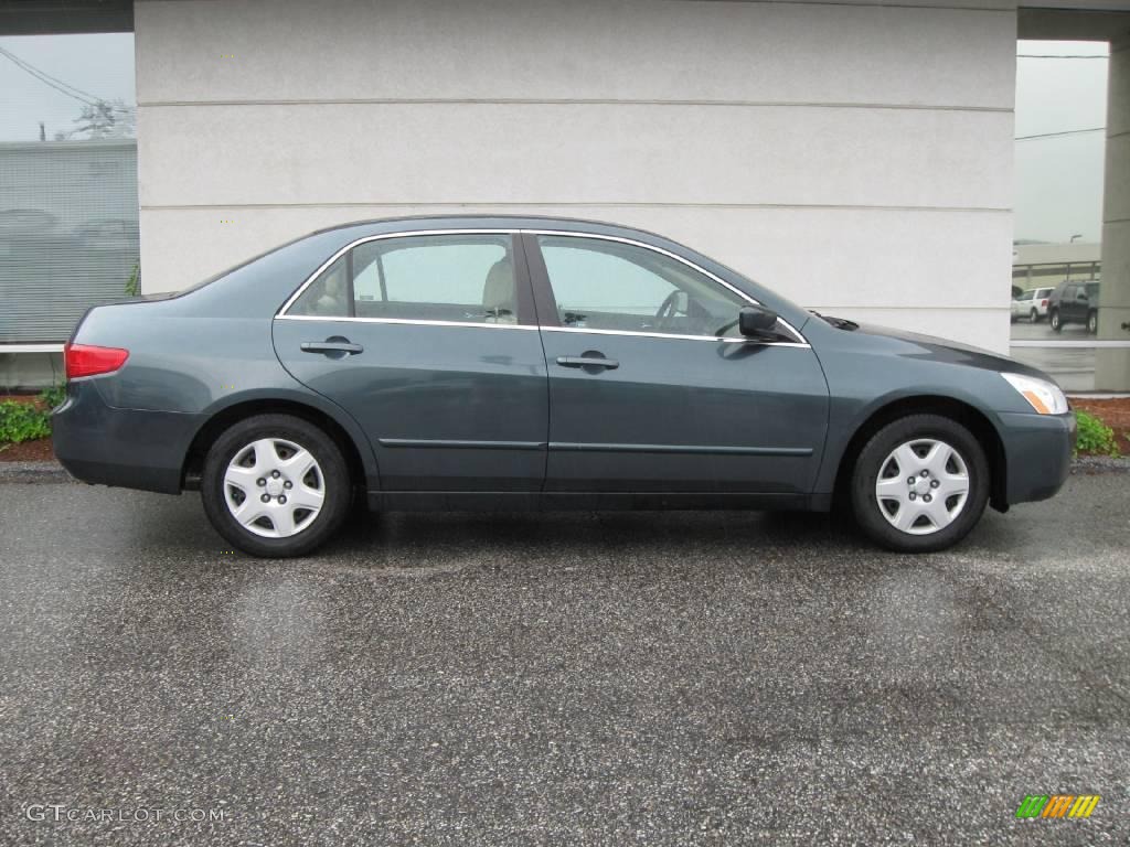 2005 Accord LX Sedan - Deep Green Pearl / Ivory photo #2