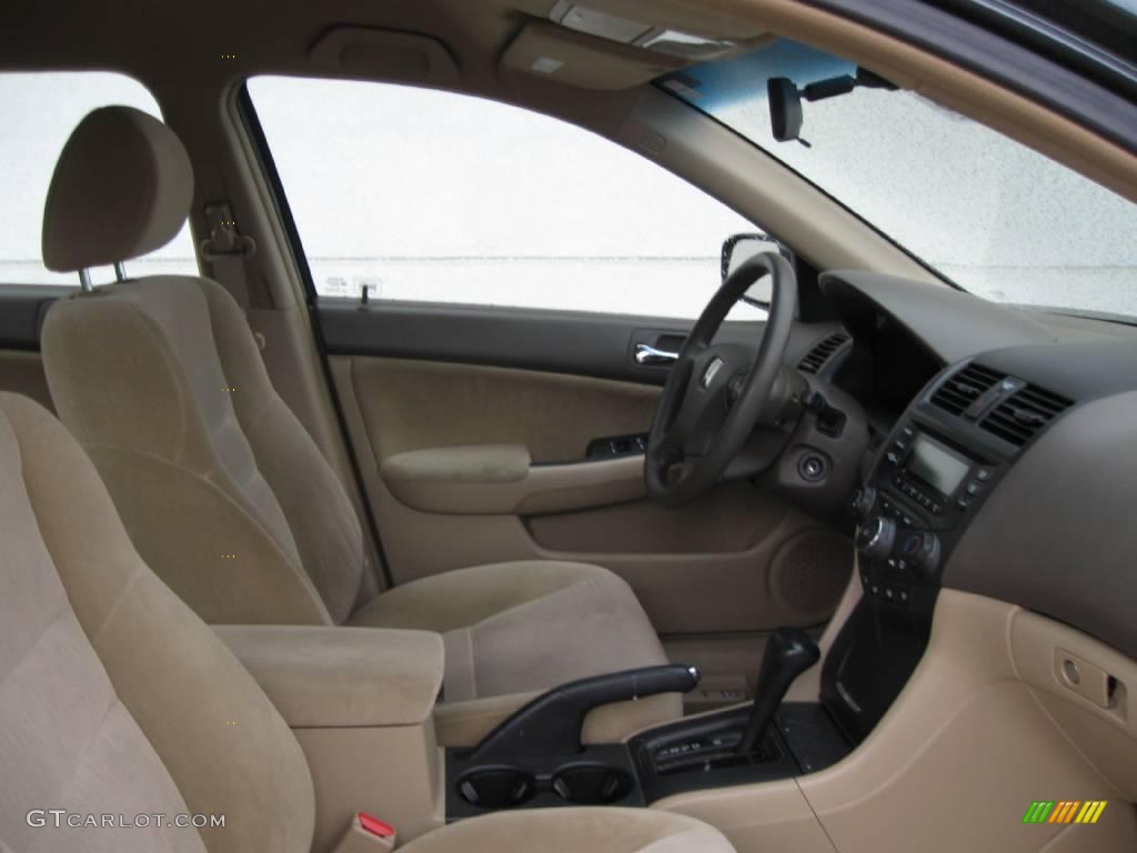 2005 Accord LX Sedan - Deep Green Pearl / Ivory photo #5