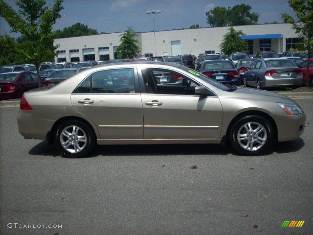 2006 Accord EX Sedan - Desert Mist Metallic / Ivory photo #2