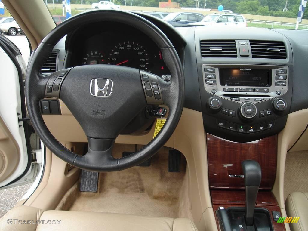 2006 Accord EX V6 Coupe - Taffeta White / Ivory photo #16