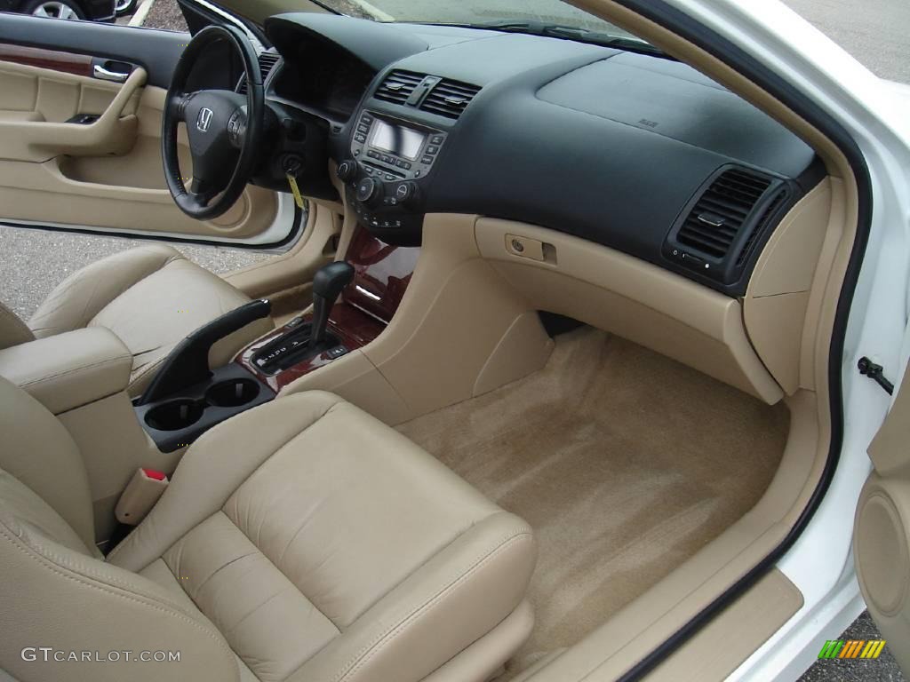 2006 Accord EX V6 Coupe - Taffeta White / Ivory photo #18