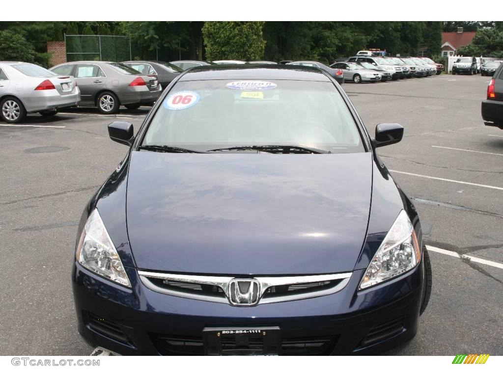 2006 Accord LX Sedan - Royal Blue Pearl / Gray photo #2
