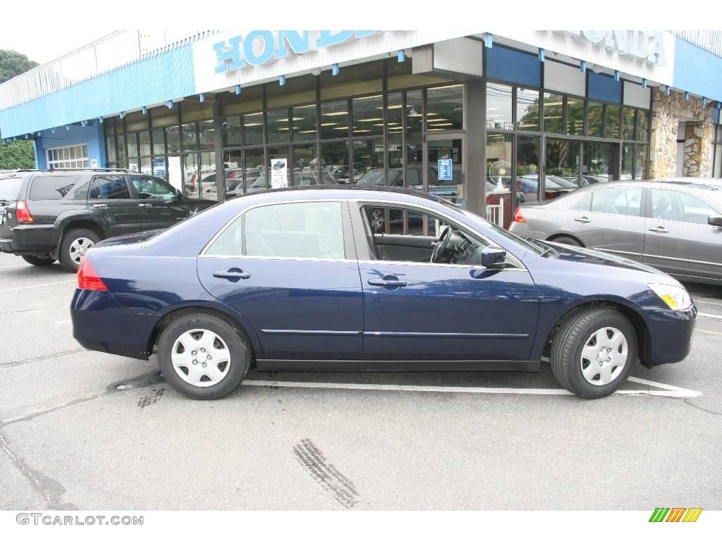 2006 Accord LX Sedan - Royal Blue Pearl / Gray photo #4