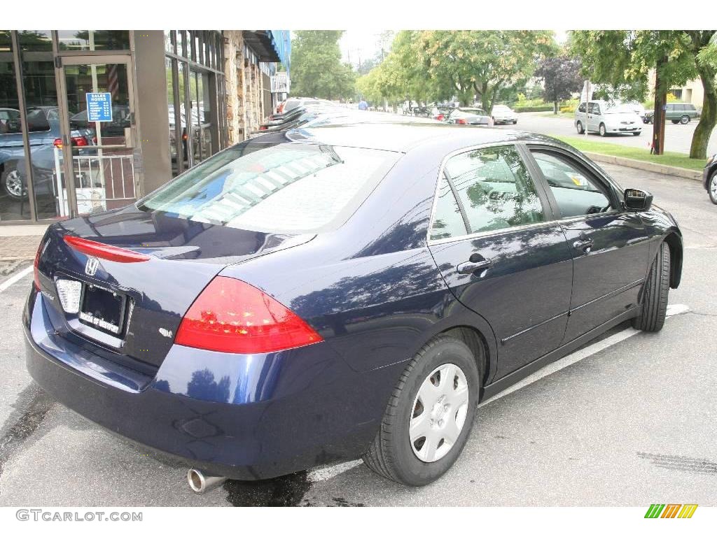 2006 Accord LX Sedan - Royal Blue Pearl / Gray photo #5