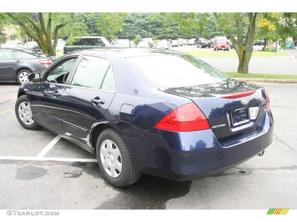 2006 Accord LX Sedan - Royal Blue Pearl / Gray photo #8
