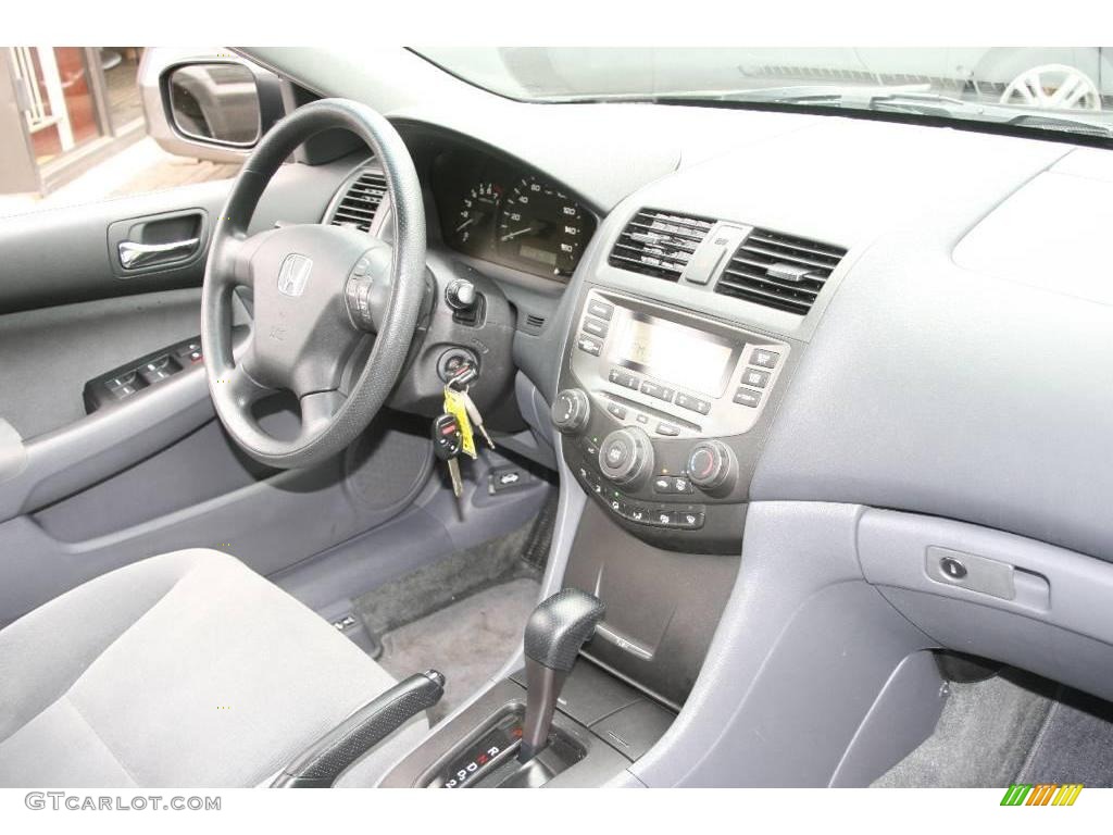 2006 Accord LX Sedan - Royal Blue Pearl / Gray photo #12