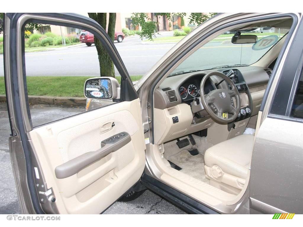 2006 CR-V SE 4WD - Sahara Sand Metallic / Ivory photo #10