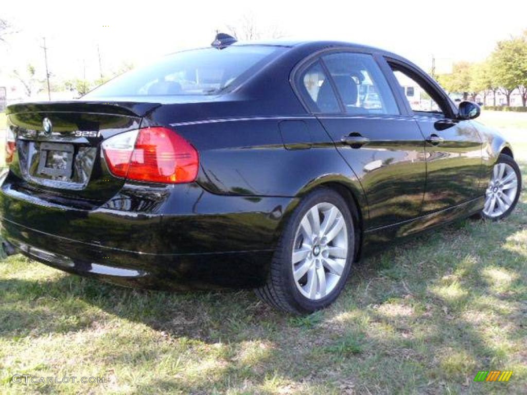 2006 3 Series 325i Sedan - Jet Black / Black photo #4