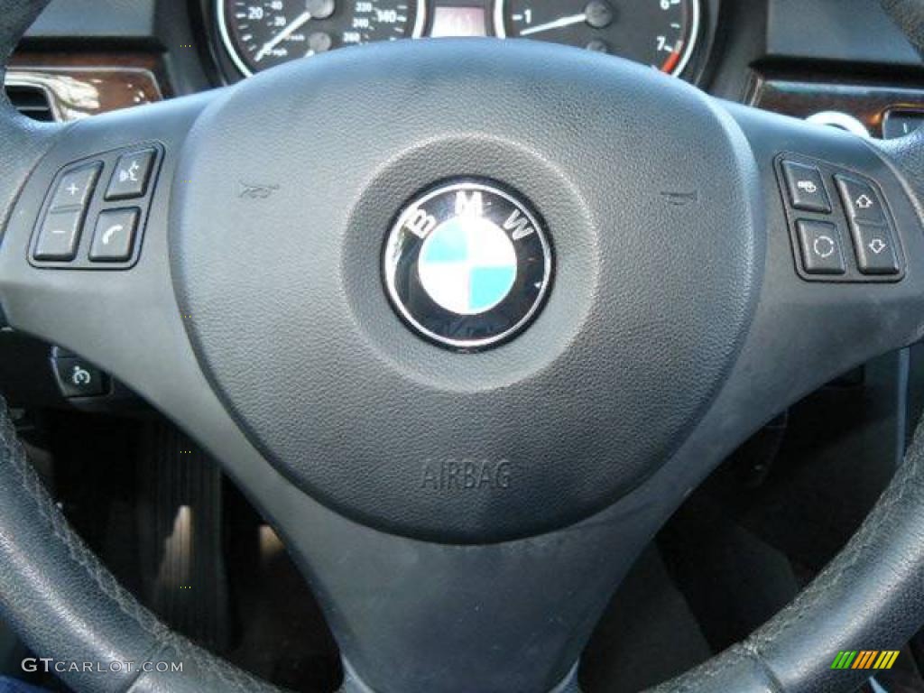 2006 3 Series 325i Sedan - Jet Black / Black photo #26