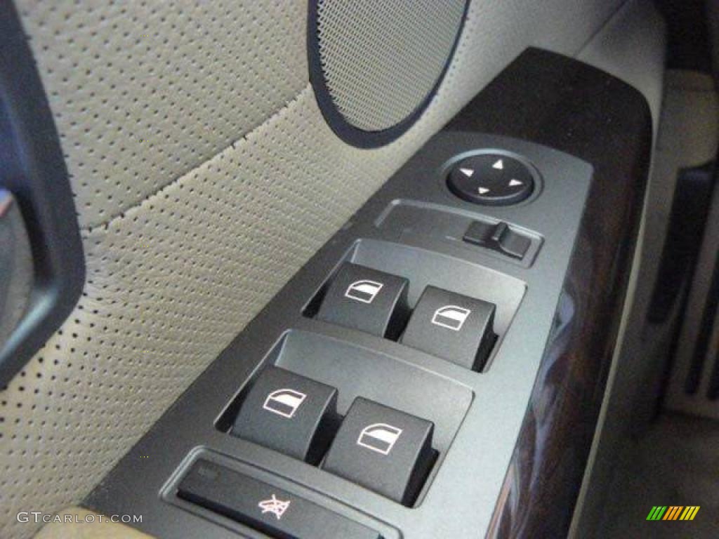 2005 7 Series 745i Sedan - Jet Black / Dark Beige/Beige III photo #25