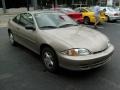 2000 Sandrift Metallic Chevrolet Cavalier Coupe  photo #5