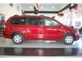 Claret Red Metallic - Sedona LX Photo No. 8