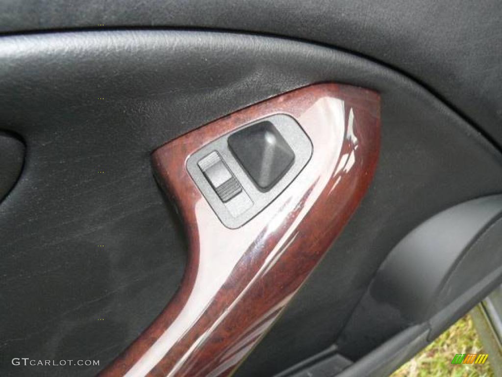 2005 3 Series 325i Coupe - Silver Grey Metallic / Black photo #16