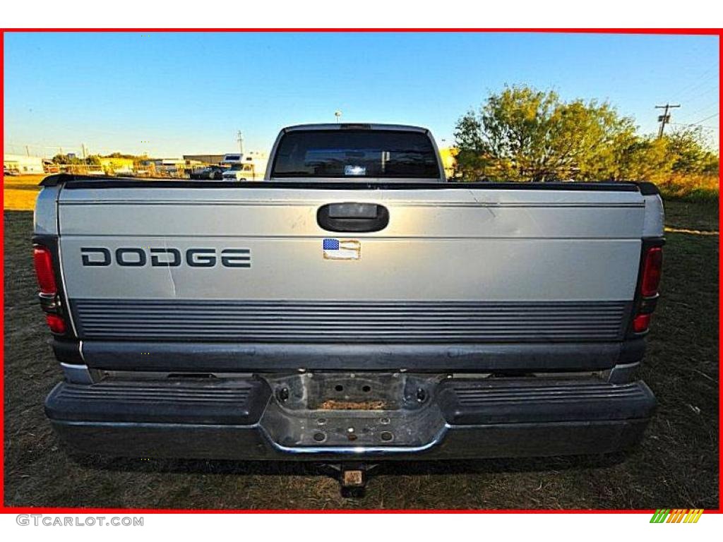 1997 Ram 2500 Laramie Extended Cab - Light Driftwood Metallic / Taupe photo #4