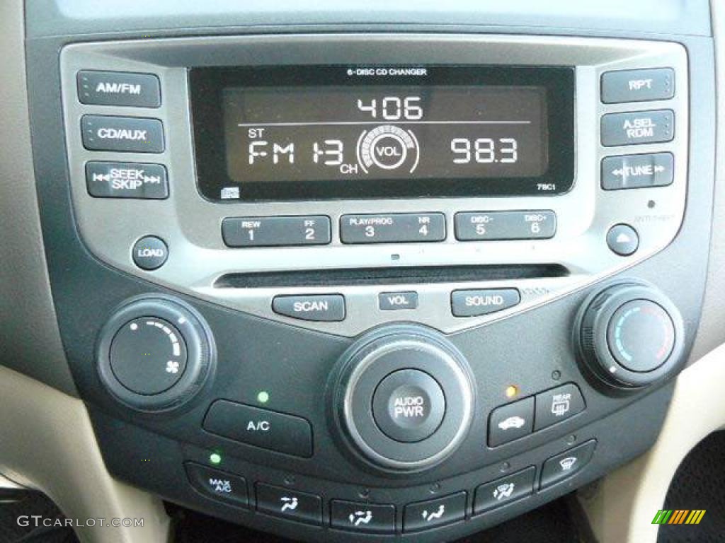 2006 Accord SE Sedan - Nighthawk Black Pearl / Ivory photo #19