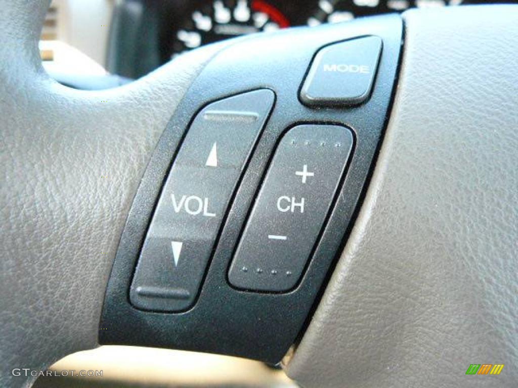 2006 Accord SE Sedan - Nighthawk Black Pearl / Ivory photo #23
