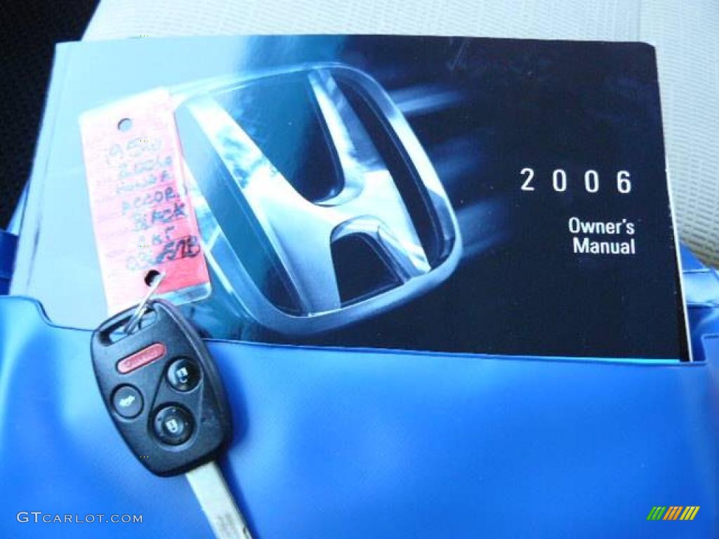 2006 Accord SE Sedan - Nighthawk Black Pearl / Ivory photo #25
