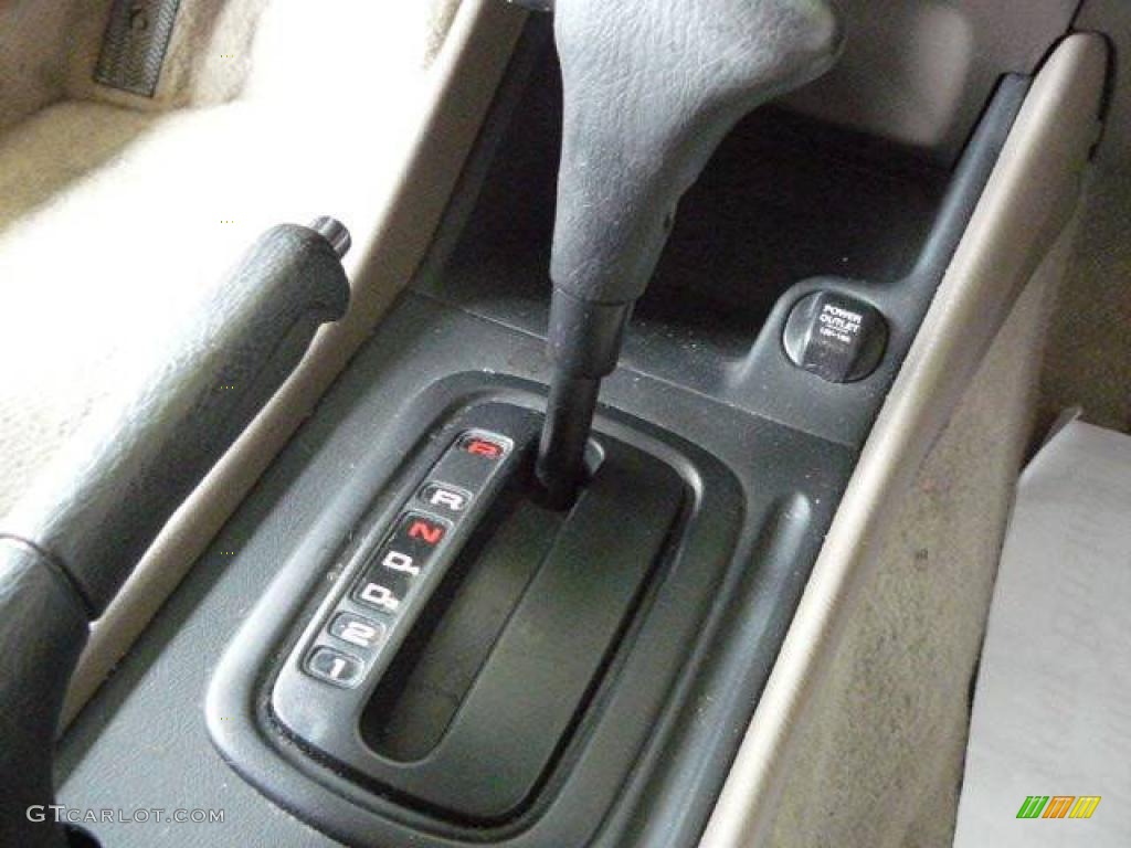 1998 Accord LX Sedan - Taffeta White / Ivory photo #22
