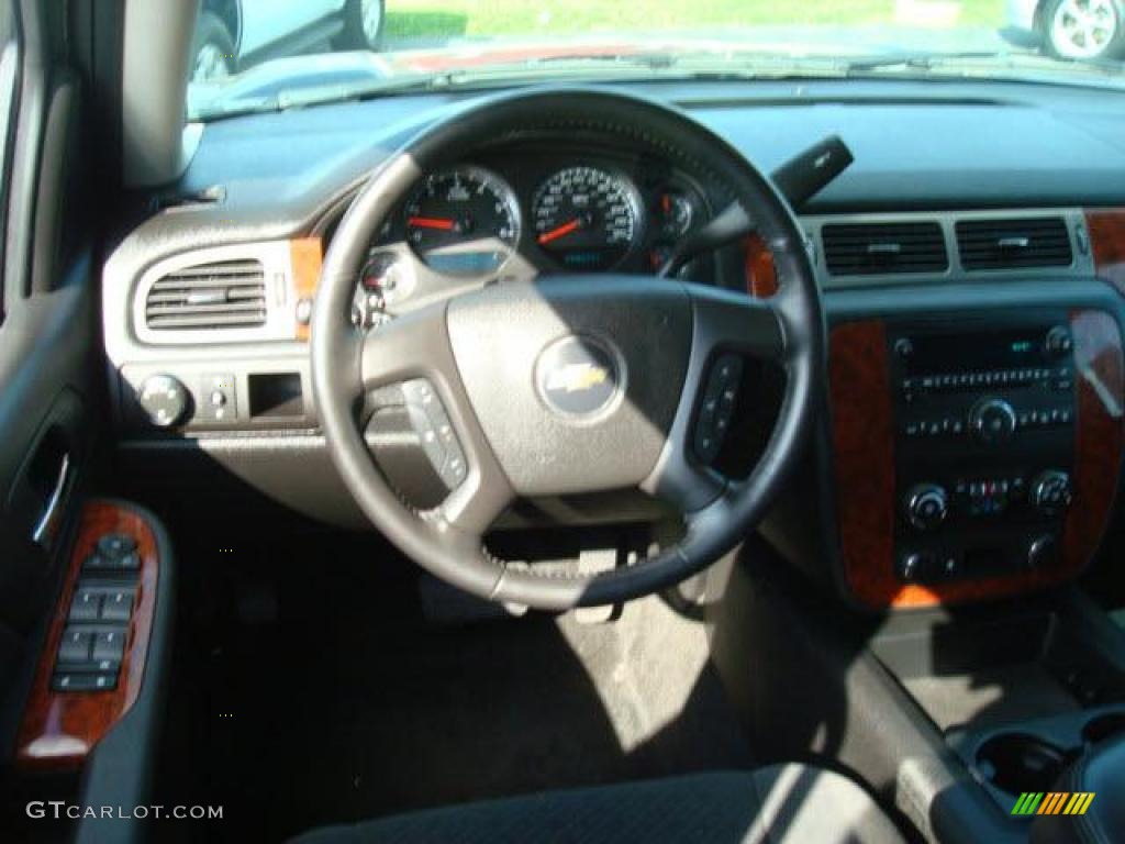 2008 Suburban 1500 LT - Dark Blue Metallic / Light Titanium/Dark Titanium photo #10